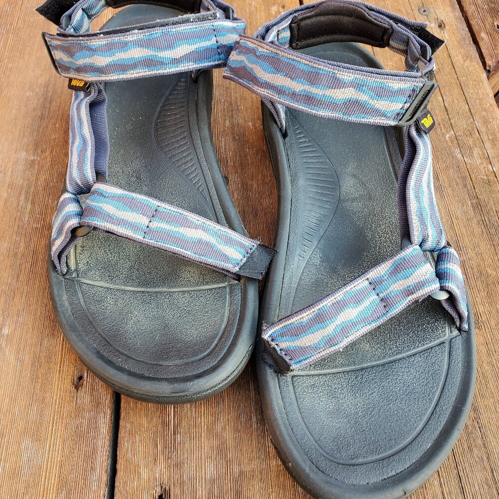 Size 11- Teva Hurricane XLT2 Men's Sandal, Foggy Mountain Navy/Grey